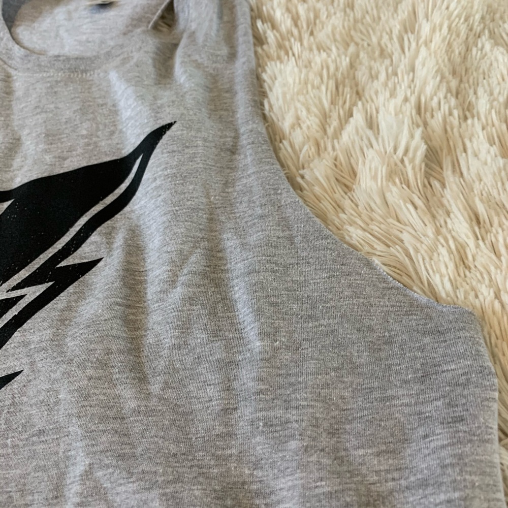 ⚡️Lightning Bolt ⚡️Cropped Muscle Racerback Tank - Picture 5 of 8